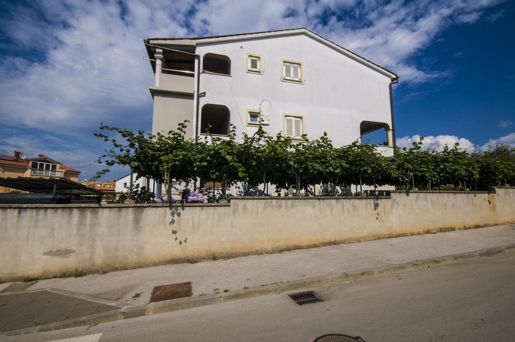 Apartment Casablanca Pola Esterno foto